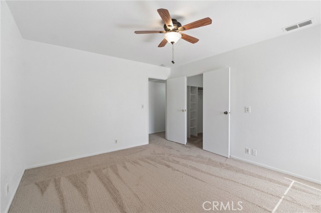 18691 Varden Drive, Madera CA: https://media.crmls.org/medias/b6a70bd6-257d-47be-b576-246131d0e9bf.jpg