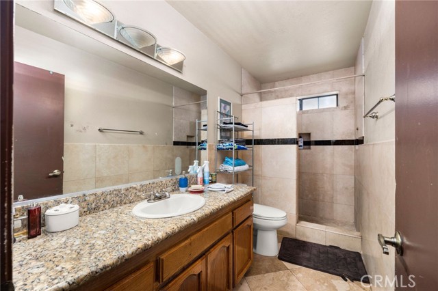 Detail Gallery Image 26 of 56 For 5850 Baldwin Ave, Jurupa Valley,  CA 92509 - 3 Beds | 2/1 Baths