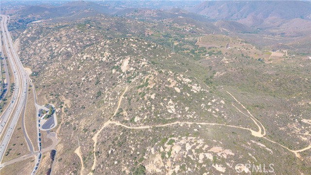 0 Old Highway 395, Fallbrook CA: https://media.crmls.org/medias/b6aa2f87-42c4-4847-a97d-4ac7259b86e7.jpg