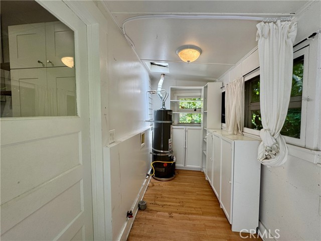 701 Mira Monte Place, Pasadena CA: https://media.crmls.org/medias/b6aab3e9-9352-4f10-afd4-54889c1d8a07.jpg