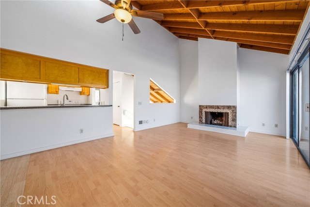 Detail Gallery Image 45 of 58 For 820 W Balboa Bld, Newport Beach,  CA 92661 - 5 Beds | 4/2 Baths