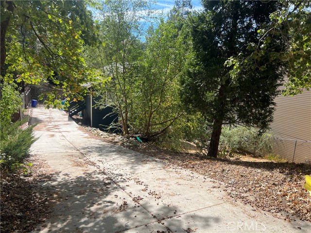 23857 Zuger Drive, Crestline, California 92325, 4 Bedrooms Bedrooms, ,2 BathroomsBathrooms,Residential Lease,For Rent,23857 Zuger Drive,CRIG24218370