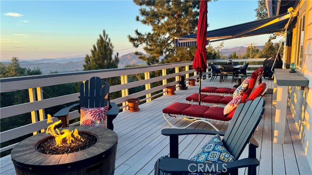 Detail Gallery Image 2 of 32 For 28935 Banff, Lake Arrowhead,  CA 92352 - 3 Beds | 1/1 Baths