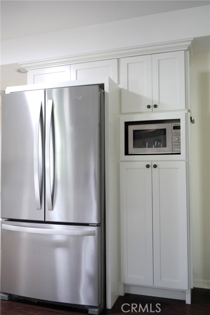 Detail Gallery Image 26 of 48 For 4127 Lanterman, La Canada Flintridge,  CA 91011 - 3 Beds | 2/1 Baths