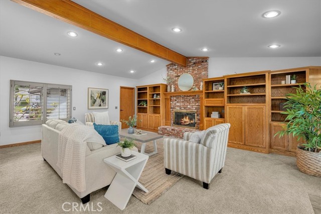 4713 Paseo De Las Tortugas, Torrance CA: https://media.crmls.org/medias/b6ada03d-f83c-4de8-b53d-e6c7069f7c71.jpg
