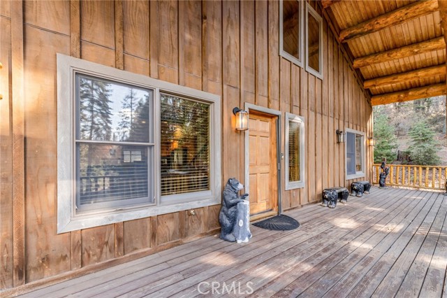 Detail Gallery Image 4 of 59 For 39801 Woody Ln, Shaver Lake,  CA 93664 - 3 Beds | 2/1 Baths