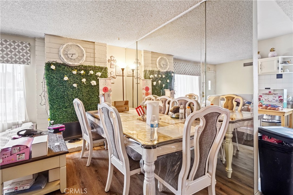 MLS #SR25266566 image #4