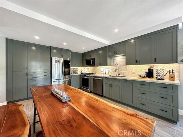 MLS# OC24105594