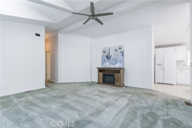 Detail Gallery Image 5 of 29 For 146 via Santa Barbara #146,  Paso Robles,  CA 93446 - 3 Beds | 2 Baths