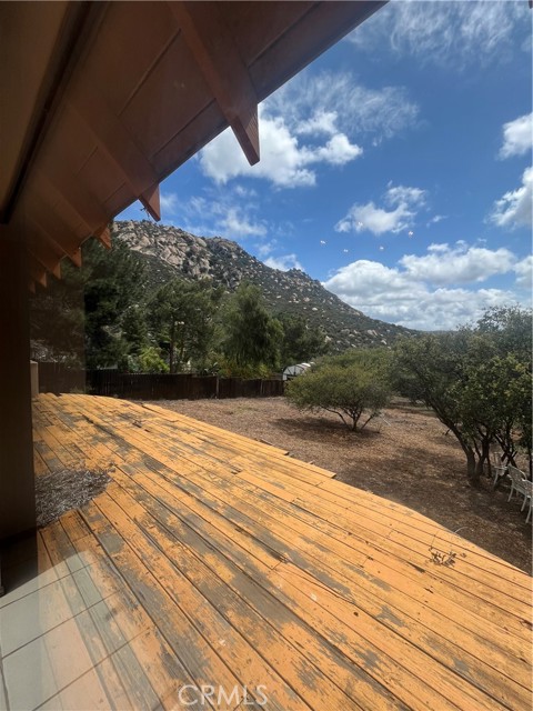 16741 Georgios Way, Ramona CA: https://media.crmls.org/medias/b6af5b4c-6f22-4f66-9aa6-f3f3480ce828.jpg