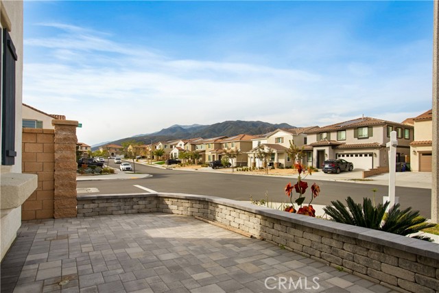 Detail Gallery Image 41 of 45 For 16995 Red Tail Ln, Fontana,  CA 92336 - 3 Beds | 2/1 Baths