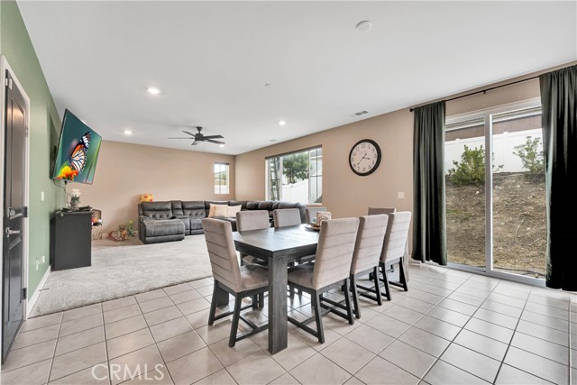 530 Cumberland Rd, Rialto, CA 92377 photo 18