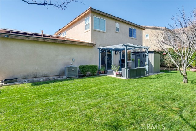 Detail Gallery Image 12 of 22 For 18086 Tanzanite, San Bernardino,  CA 92407 - 5 Beds | 3 Baths