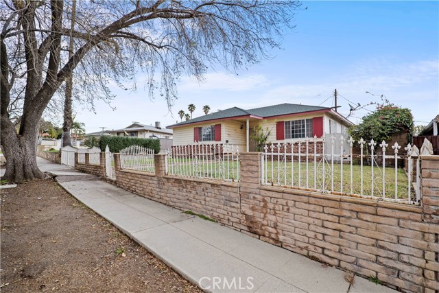 11648 Rincon Avenue photo 2