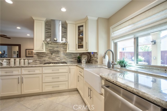 Detail Gallery Image 19 of 45 For 40085 Villa Venecia, Temecula,  CA 92591 - 4 Beds | 3 Baths