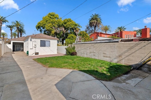 Detail Gallery Image 37 of 38 For 3100 Los Flores, Lynwood,  CA 90262 - 2 Beds | 1 Baths