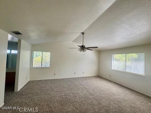 Detail Gallery Image 15 of 39 For 44128 Fine Cir, Lancaster,  CA 93536 - 4 Beds | 3 Baths