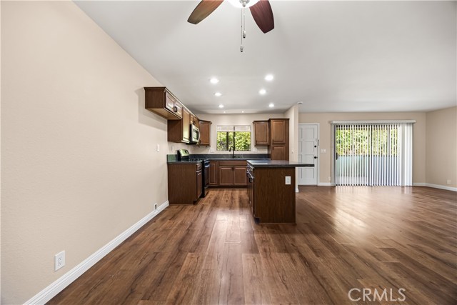 Detail Gallery Image 13 of 45 For 9830 Caminito Cuadro, San Diego,  CA 92129 - 2 Beds | 1/1 Baths