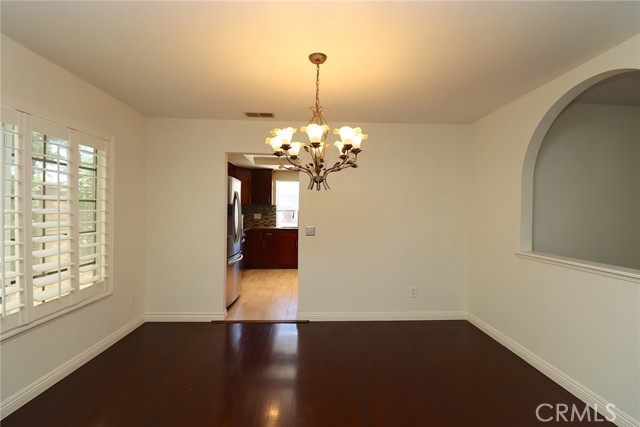17252 Wentzel Way, Granada Hills CA: https://media.crmls.org/medias/b6b547d0-a8e2-4ad8-9b8c-baf9613c1c0e.jpg