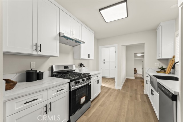Detail Gallery Image 12 of 29 For 13723 Pinney St, Pacoima,  CA 91331 - 4 Beds | 2 Baths