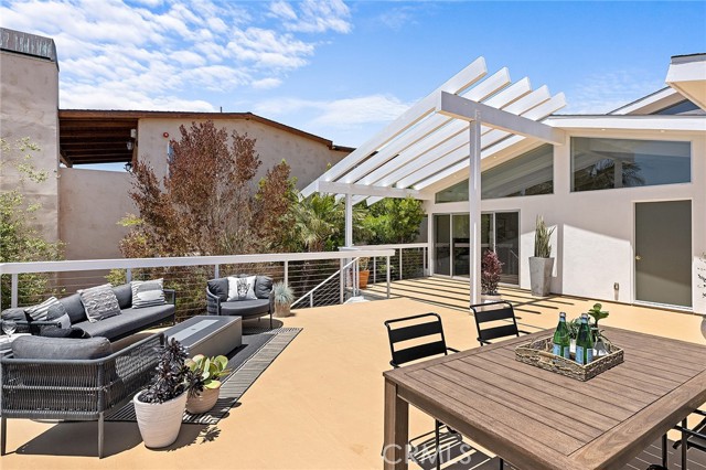 Detail Gallery Image 8 of 68 For 1311 S Ola Vista, San Clemente,  CA 92672 - 3 Beds | 2/1 Baths