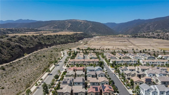 Detail Gallery Image 41 of 49 For 4173 Horvath St #105,  Corona,  CA 92883 - 3 Beds | 2/1 Baths