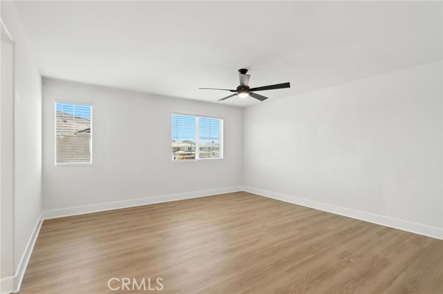 30248 Sunset Pier Drive, Menifee CA: https://media.crmls.org/medias/b6b8b417-d3c6-4f2f-ae46-e4c6f65131e8.jpg