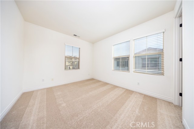 151 Coyote Brush, Irvine CA: https://media.crmls.org/medias/b6b8f21e-ccc5-45c1-81e3-4702d693a15b.jpg