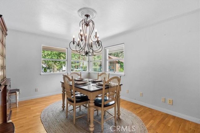 Image 16 of 57 For 1859 Virginia Street