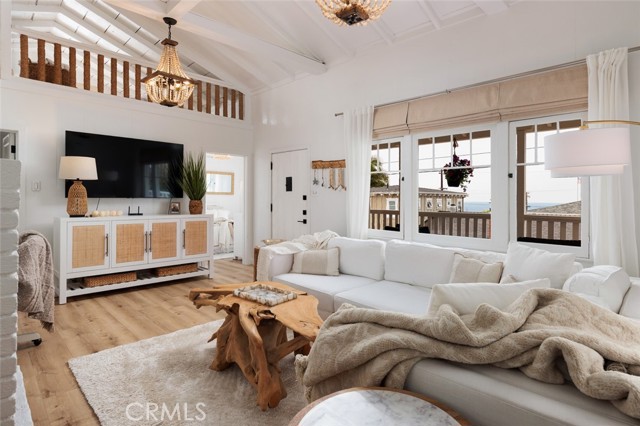 Detail Gallery Image 14 of 38 For 31632 2nd Ave, Laguna Beach,  CA 92651 - 2 Beds | 1 Baths