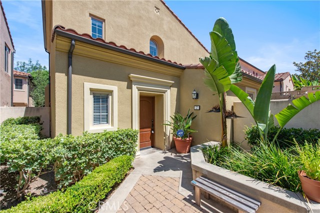 Detail Gallery Image 2 of 44 For 7 Nature, Irvine,  CA 92620 - 3 Beds | 2/1 Baths