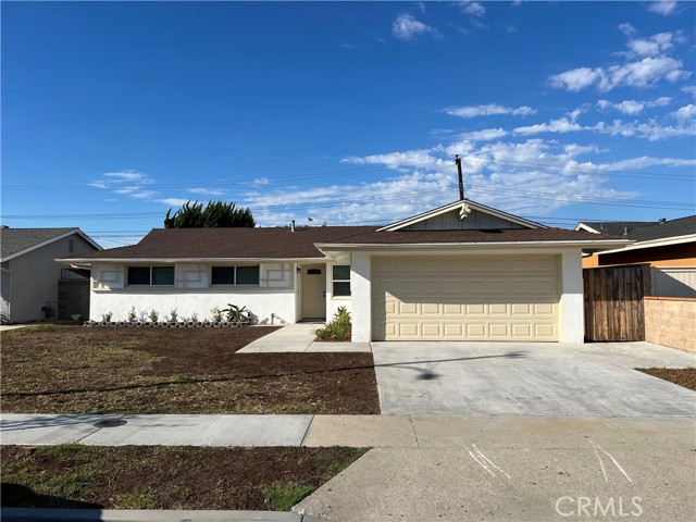 5721 Venturi Dr, Huntington Beach, CA 92649