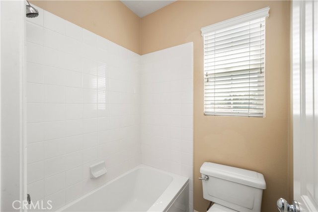 Detail Gallery Image 22 of 34 For 19956 Giovanni Ct, Yorba Linda,  CA 92886 - 3 Beds | 2/1 Baths