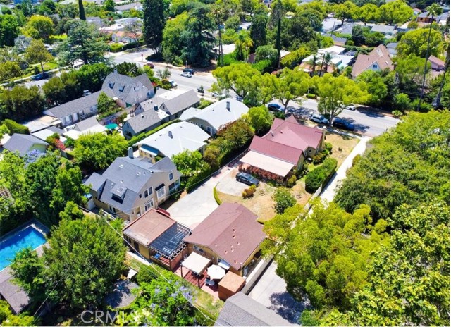 900 S Los Robles Avenue, Pasadena CA: https://media.crmls.org/medias/b6bc8433-0ad5-4bc8-9f34-a8e13f0c9d58.jpg