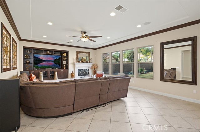 Detail Gallery Image 12 of 73 For 22453 Quiet Bay Dr, Corona,  CA 92883 - 5 Beds | 5/1 Baths