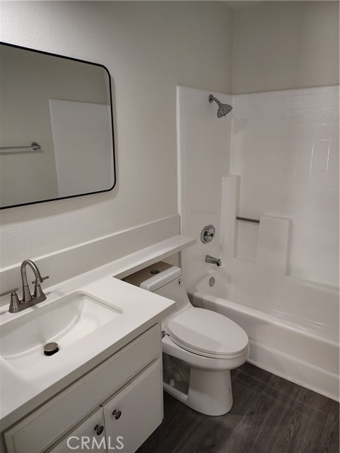 Detail Gallery Image 18 of 31 For 946 Winston Cir, Corona,  CA 92881 - 4 Beds | 3 Baths