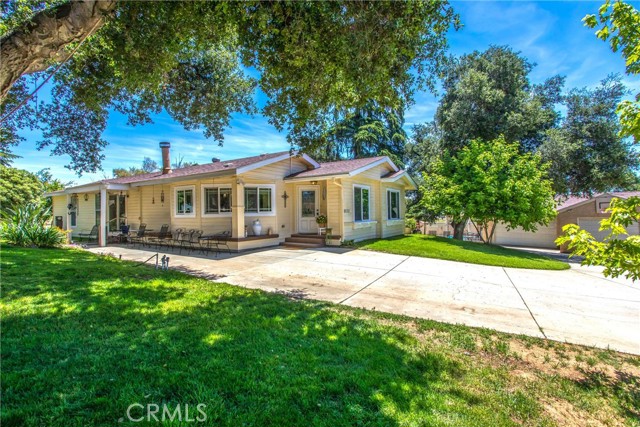Image 4 of 74 For 10132 Taylor Drive