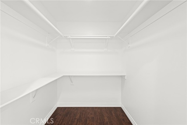 5633 Carlton Way, Hollywood CA: https://media.crmls.org/medias/b6be6234-ffb5-42e7-99a7-be97d5fe6165.jpg