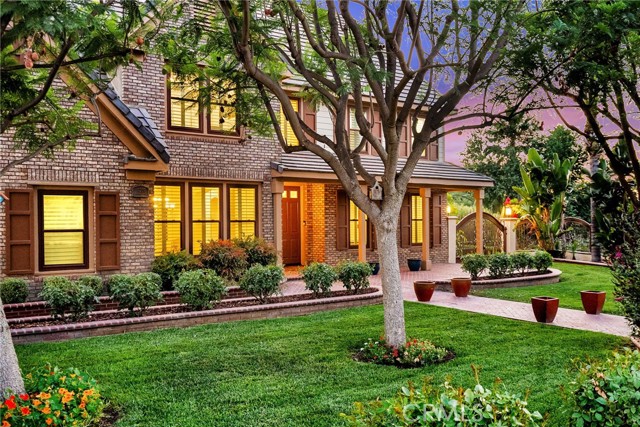 Detail Gallery Image 5 of 74 For 14207 Ashton Ln, Riverside,  CA 92508 - 4 Beds | 3/1 Baths