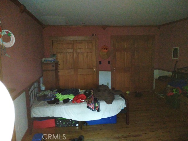 24672 Bernard Drive, Crestline, CA 92325