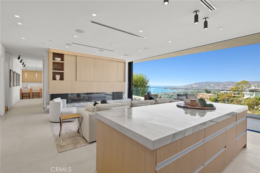 MLS #OC25242053 image #5