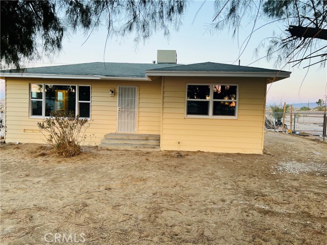 571 Victor Avenue Barstow CA 92311