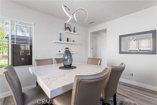 Detail Gallery Image 11 of 46 For 1456 Roadrunner, Corona,  CA 92881 - 3 Beds | 2/1 Baths