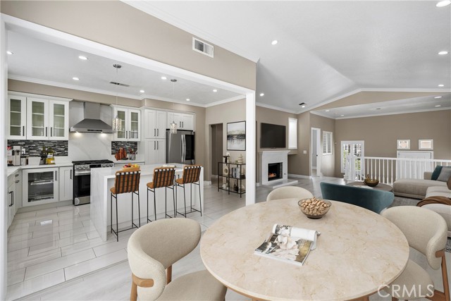 9 Cranwell, Aliso Viejo CA: https://media.crmls.org/medias/b6c1463e-0213-4623-b033-395530bfba33.jpg