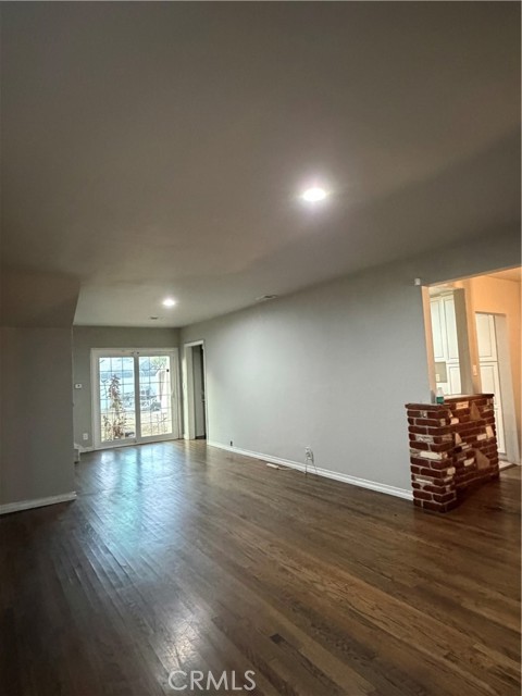 Detail Gallery Image 3 of 11 For 9011 Painter Ave, Whittier,  CA 90602 - 3 Beds | 2 Baths