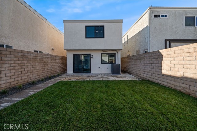 Detail Gallery Image 25 of 29 For 332 Flint Ave, Long Beach,  CA 90814 - 3 Beds | 3 Baths