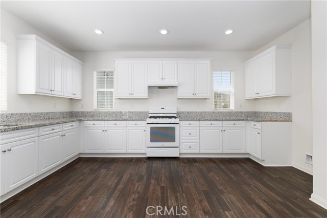 4 Bed Home for Sale in Saugus, California