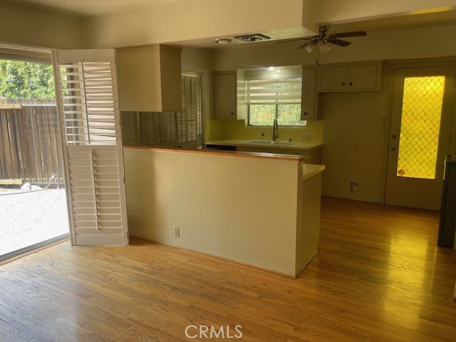 Detail Gallery Image 6 of 23 For 356 W 8th St, Claremont,  CA 91711 - 3 Beds | 2 Baths