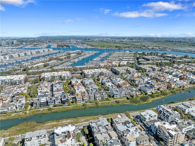 Detail Gallery Image 51 of 51 For 4600 via Dolce #206,  Marina Del Rey,  CA 90292 - 2 Beds | 2 Baths