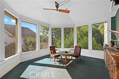 https://media.crmls.org/medias/b6c44765-d18d-4291-b073-4690d542d4b5.jpg?preset=X-Large